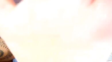 Itsmelolax - Beautiful model and stunning body captures on camera