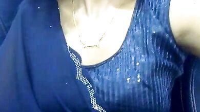 Myra-4U's dirty talk: Intense Indian Teens Squirt While Getting Pounded & Dirty-Toned