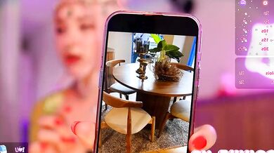 Sunny_sonnie's seductive curves and tantalizing stream will make you hungry for more!