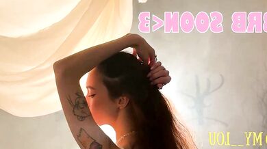 Watch breeding_material's seductive frame and beautiful curves in action!