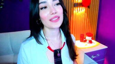 Watch Kate Amaretto's big tits bounce as she takes a dildo and blows herself to orgasm in public