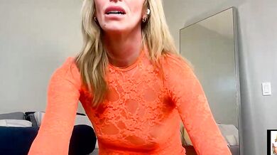 JordynGrange's Lovense Interfaces with Double Penetration & Upskirt Fun!