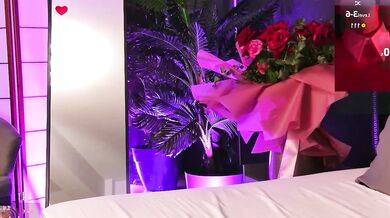 OliviaHawn gets a public orgasm from her big toys & titty-fucks herself for some extra cash