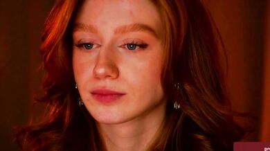 Lizzy_blaze's stunning backside & sensual moves will make you cum hard!