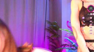 Nikkisilk - The ultimate Electrician - A captivating influencer and cam girl