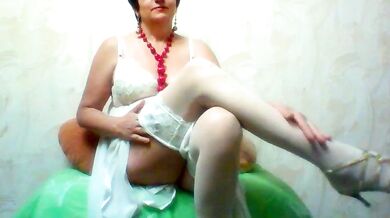 Lota5821, the best brunettes-grannies brunettes-grannies grannies, gets naked in a cheap private house