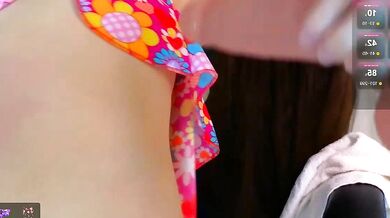 Watch Loretta__roze's Perfectly Formed Orgasms in Vibrant Video