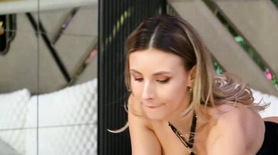 MishaBrizo's erotic video: Intense shivers, a sexy booty tease