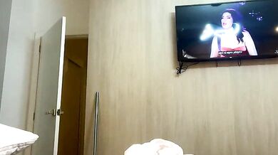 ChocolateCakeQueen's tight ass takes a deep dicking & creampie in this American-young private video