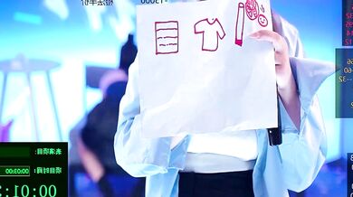 Sexygirl-alei and her friend get wild with dirty talk and big ass twerking