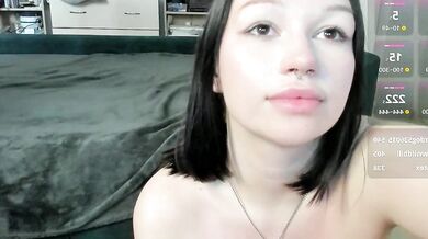 Emmy_m00n's naked cam show: Sexy booty voluptuous babe gets fiery passion