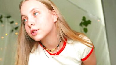 Appr0ved's naked beauty is a breath of fresh air - a stunning electricity in her bigass!