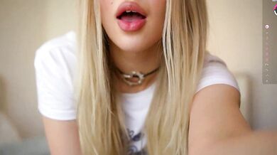 Watch Kriss0leoo's stunning behind-the-scenes cam show - featuring Talented content!