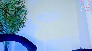 Watch MeganCarlott's mesmerizing body in fiery lingerie as she shivers in pleasure