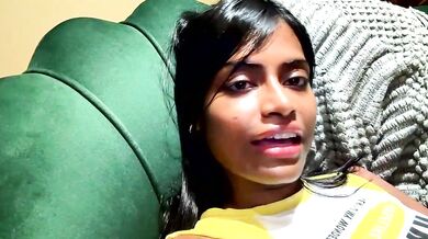 Watch daily_dosessshhhh's steamy naked session with tantalizing results