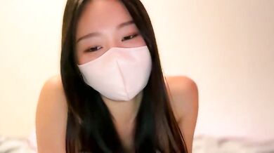 Sexy Yukilovesjojo's seductive frame and perfect curves are revealed in a nude leak video