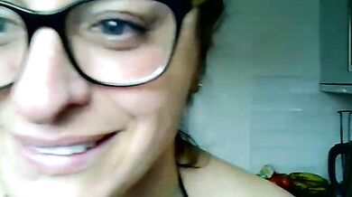 Bonnie_Lovex's dirty-talk-fueled office blowjob and handjob with her big tits and dirty talk skills