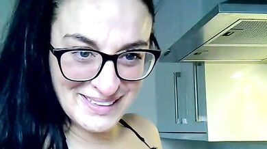 Bonnie_Lovex's dirty-talk-fueled office blowjob and handjob with her big tits and dirty talk skills