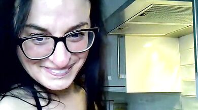 Bonnie_Lovex's dirty-talk-fueled office blowjob and handjob with her big tits and dirty talk skills