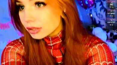 Watch katerinchik's first time on cam - stunning curves and a sexy frame!