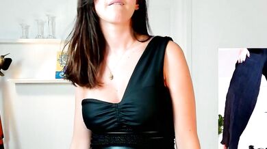 Watch Lush Captured broadcast of legswattitude pounding her heartbeats