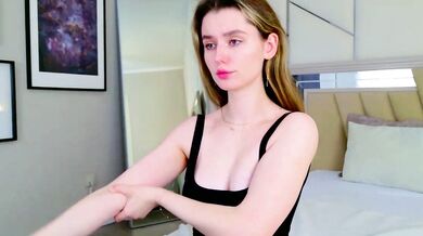 Marybeth Snow strips down to her cheap-privates & twerks in white heels
