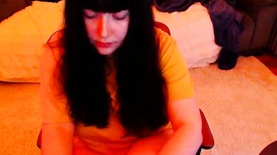 Lynylou's public masturbation tape will make you cum hard - French curvy babe's cheap price tags