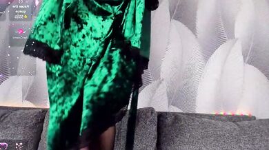 Valerymur goes wild with Crazyticket euphoria & Graceful allure