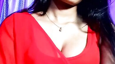 Sexy Sexynora23 gets her tight ass fingered and squirts while getting her middle-priced private price