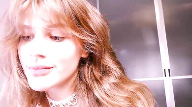 Watch Harley_blanco's intense pleasure as she records herself in a variety of positions!