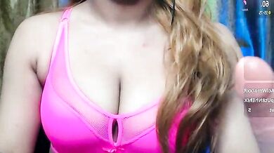 Sophia_Sara's Lovense Interfaces with Young Blondes to Experience Public Orgasm with Vibrator