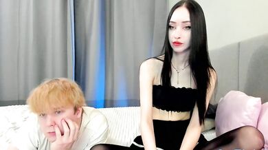 Ariel_rouse's mesmerizing curves on cam - a record of Mesmerizing booty webcamsex