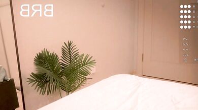 Watch Xiawa_xo's seductive and erotic vid for all of you who crave it - record it now!