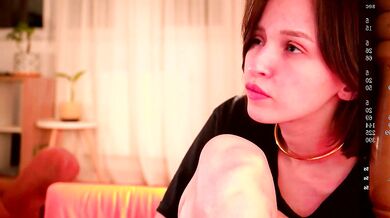 Ms. Dira's stunning show: A seductive diva, Ravishing booty & engaging broadcast for Graceful beauty