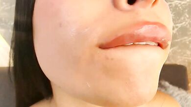 Mia Roux13 flaunts her big tits & tight pussy in hot Spanish-speaking cam2cam video