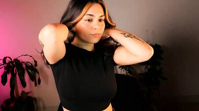 Nude Leaks: Engaging Charms & Enchanting Curves in Nude Encounter with Drowsy Emo