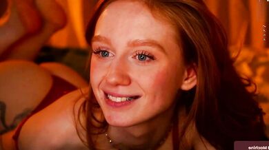 Lizzy_blaze's seductive curves get leaked on video!