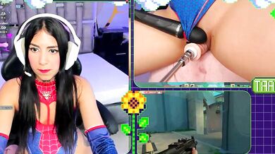 Latina MILF Greice gets her small tits fingered & creampied in public