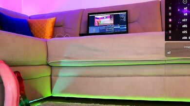 Pawg_queen: Romantic role-play with big tits & deepthroat with a hot young stud