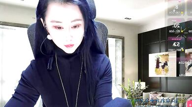 Naughty Asian cosplay chick W-E-N-123 cooks up a tasty trimmed-milf dinner