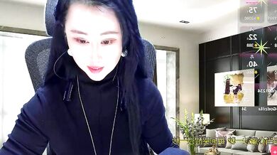 Naughty Asian cosplay chick W-E-N-123 cooks up a tasty trimmed-milf dinner