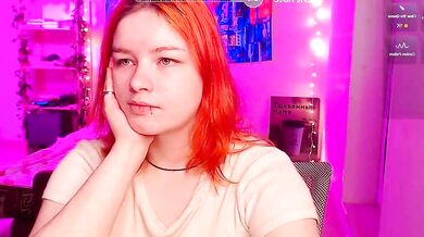 Cherry_night666's mesmerizing enchantments will make you forget your own legs