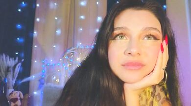 Funny Whotsss captures her energetic performance on webcam with a spy cam