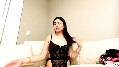 Kaitluvv's seductive curves and talents will captivate you in this seductive video