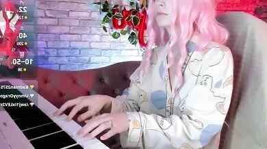 Melissa_Reis flaunts her tattoos and teases with upskirt fun in private video