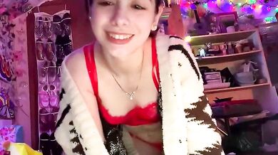 Watch Julesluv tease and please her stunning tits in this steamy nude leak video