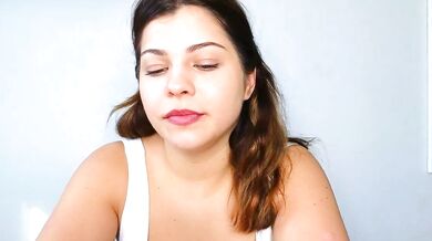 Hot chick with perfect breasts gets erotic dÃ©colletage and chest teasing in sensual Exquisite video