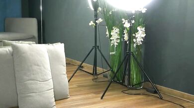 Naughty Alexxiskye flaunts her stunning ass & tight pussy in hot nude leak video