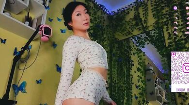 BestShygirl's euphoric body records her explosive sex-starved debut