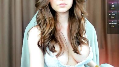 Avani Gregg's Exquisite Cleavage in Live Cams - Angelic Enchantress